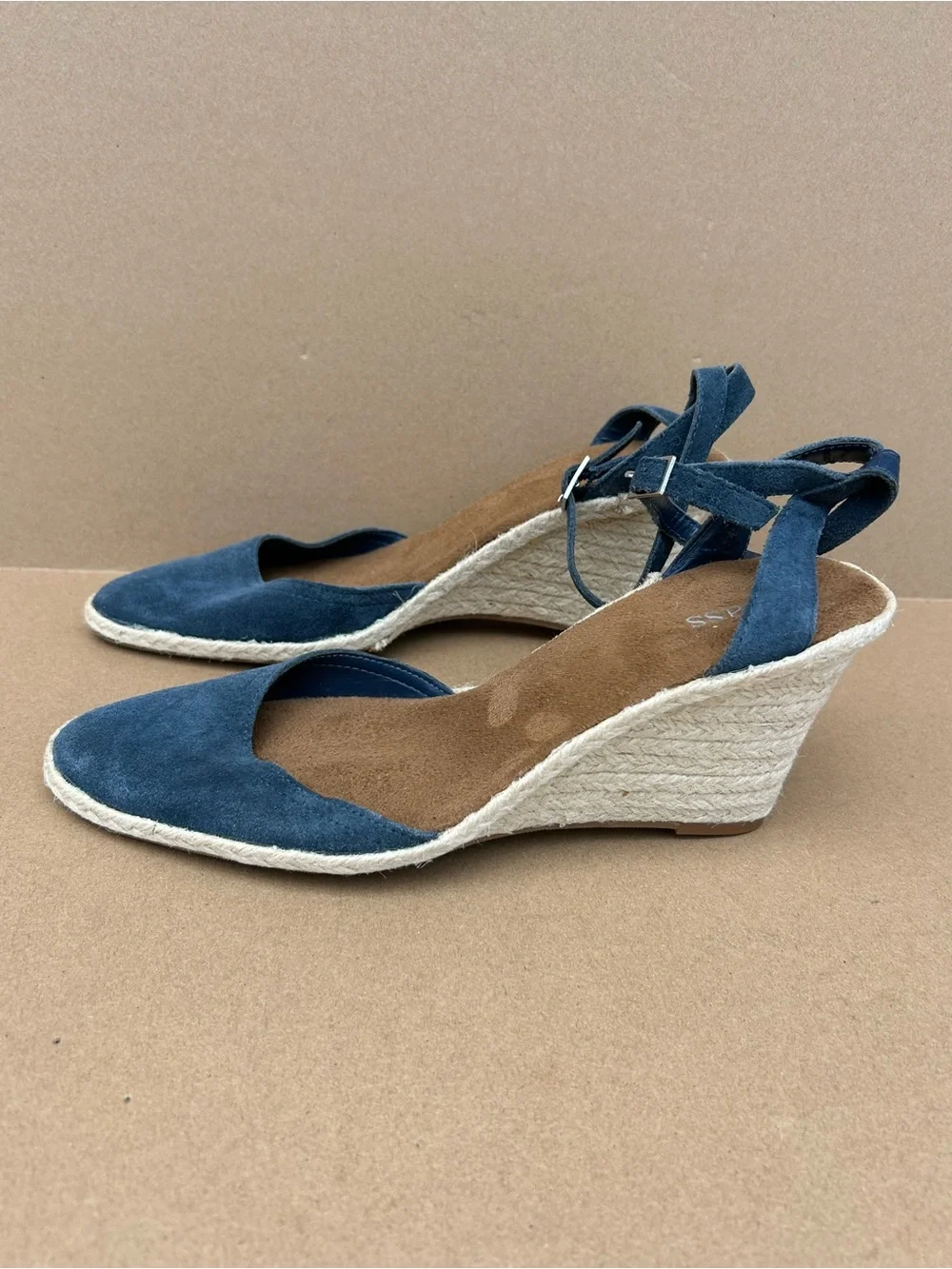 G.H. Bass & Co. bass suede